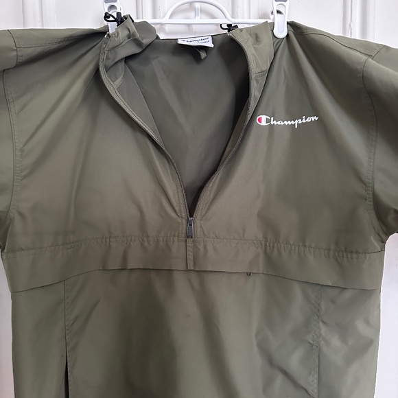 Men’s Champion Lightweight Jacket - Size Large - Picture 1 of 4